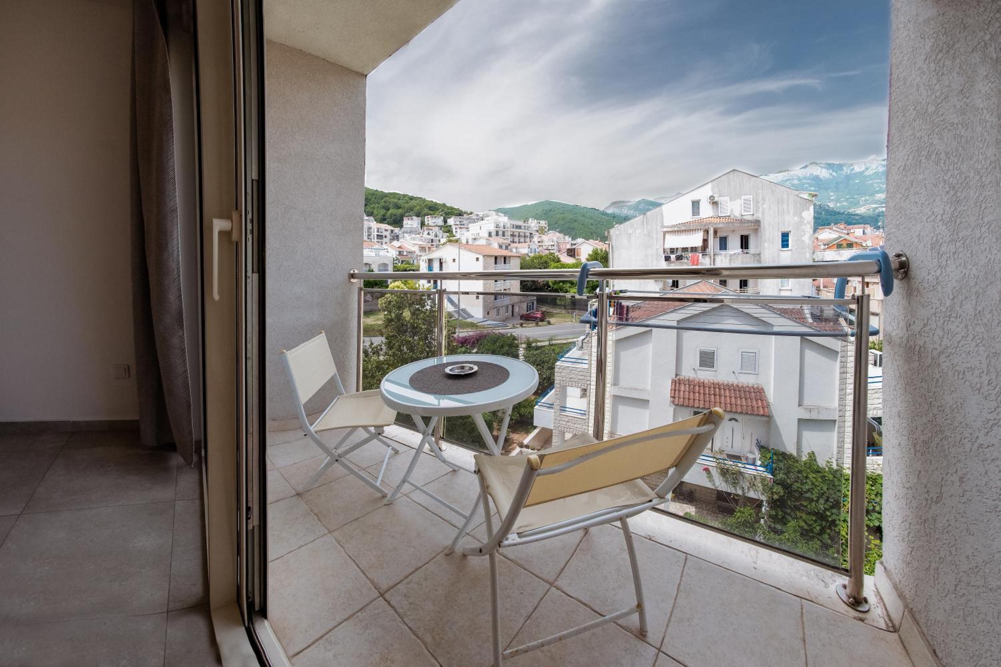 Square Inn Budva Luaran gambar