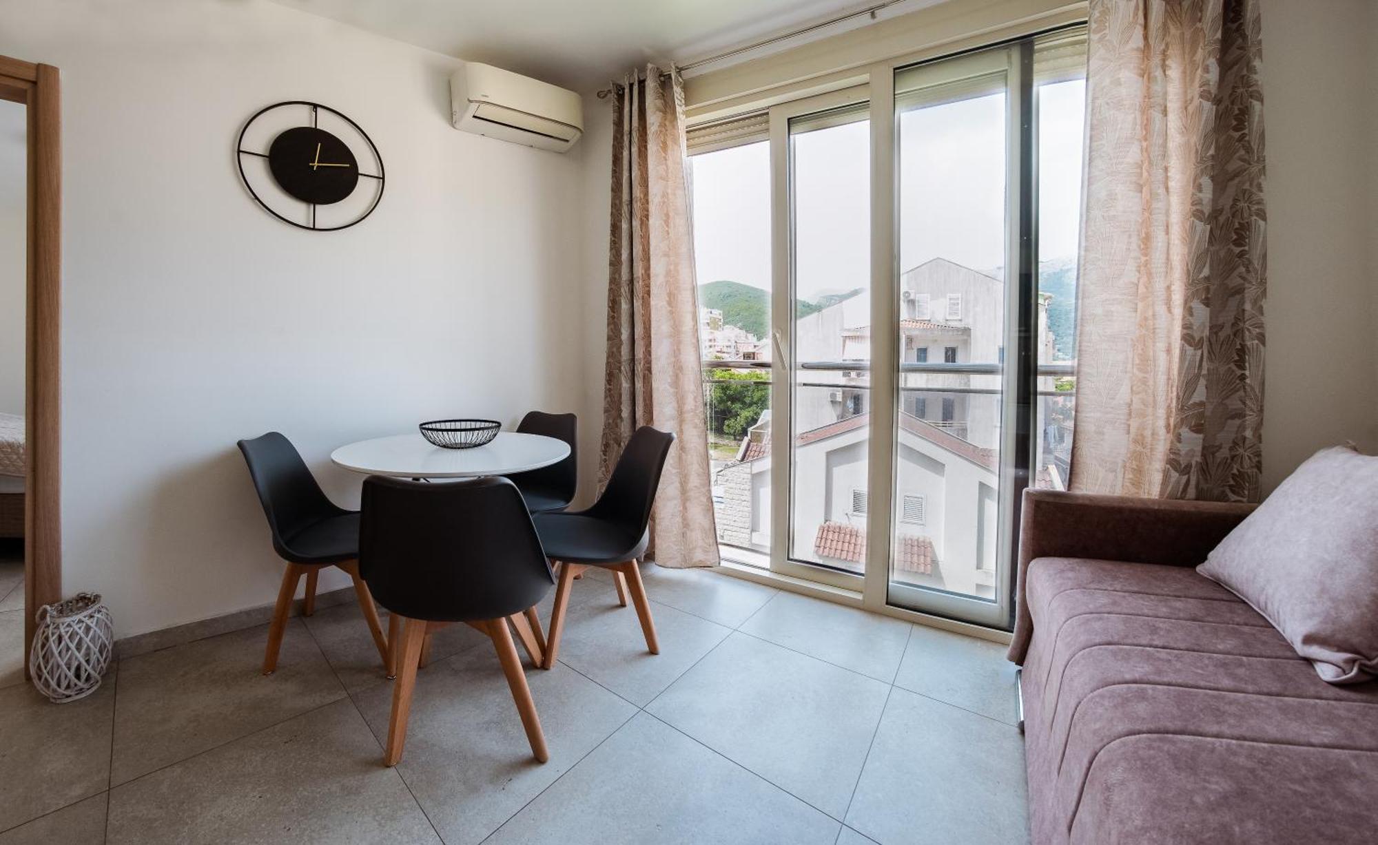 Square Inn Budva Luaran gambar