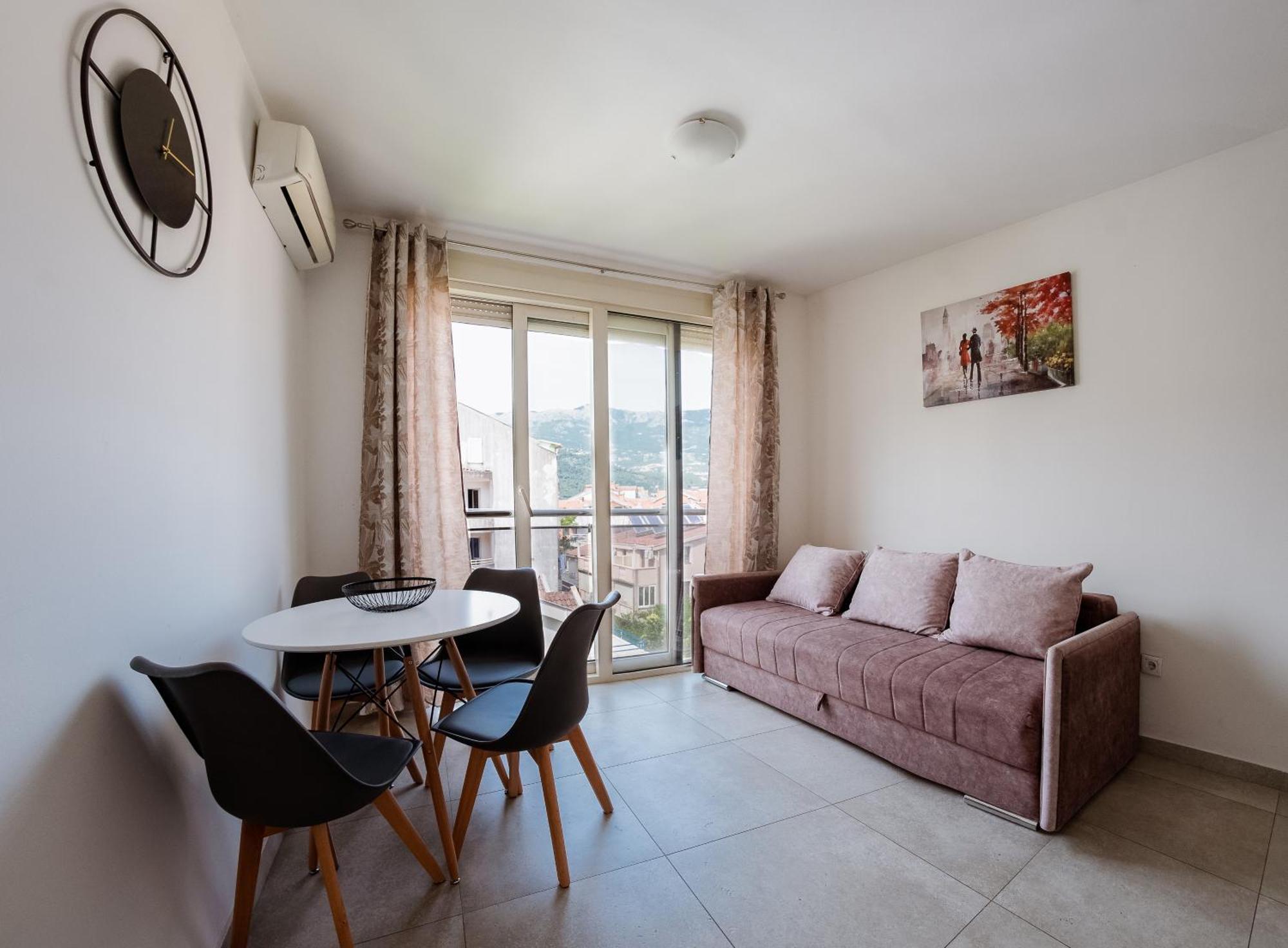 Square Inn Budva Luaran gambar